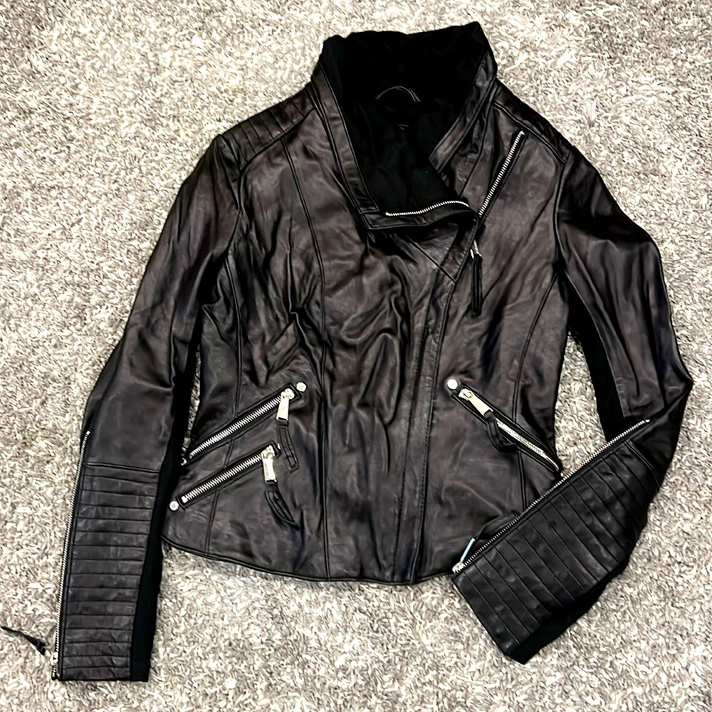 Black cute leather jacket BCBG